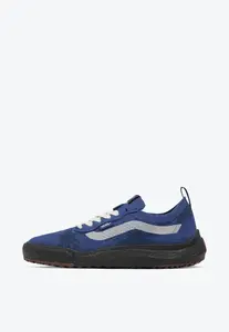 TENIS  VANS ULTRARANGE VR3