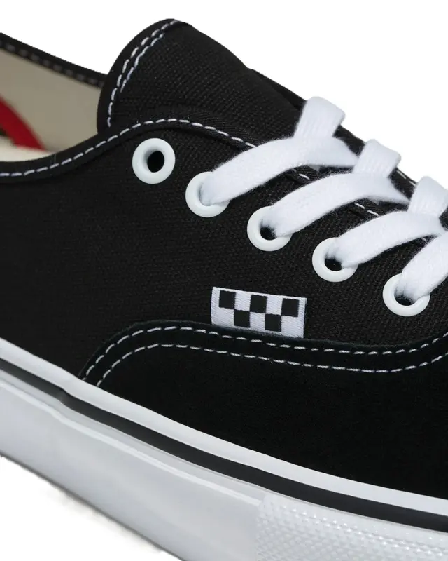 TENIS VANS SKATE AUTHENTIC BLACK/WHITE