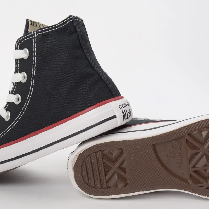 TENIS CHUCK TAYLOR ALL STAR PRETO/VERMELHO/PRETO