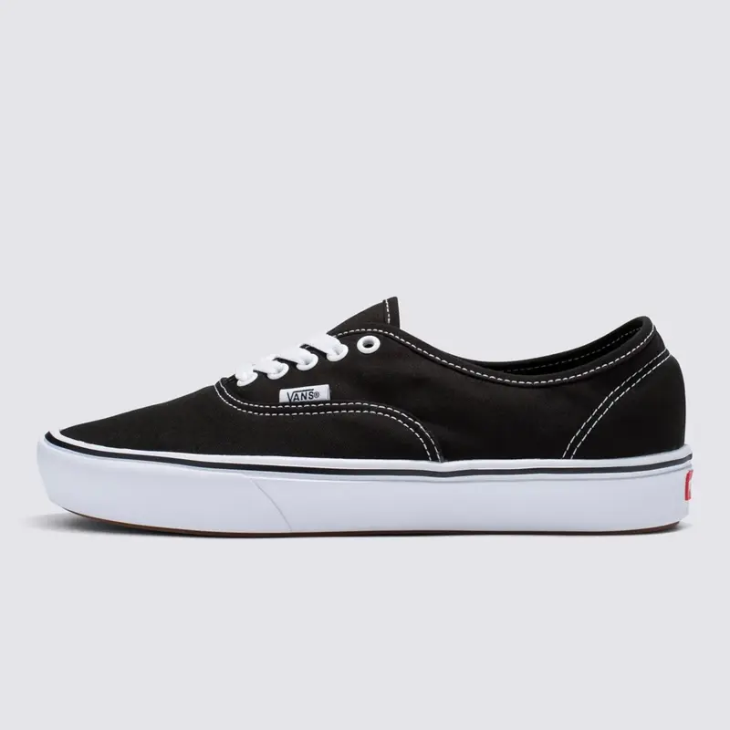 TENIS VANS AUTHENTIC BLACK/TRUE WHITE
