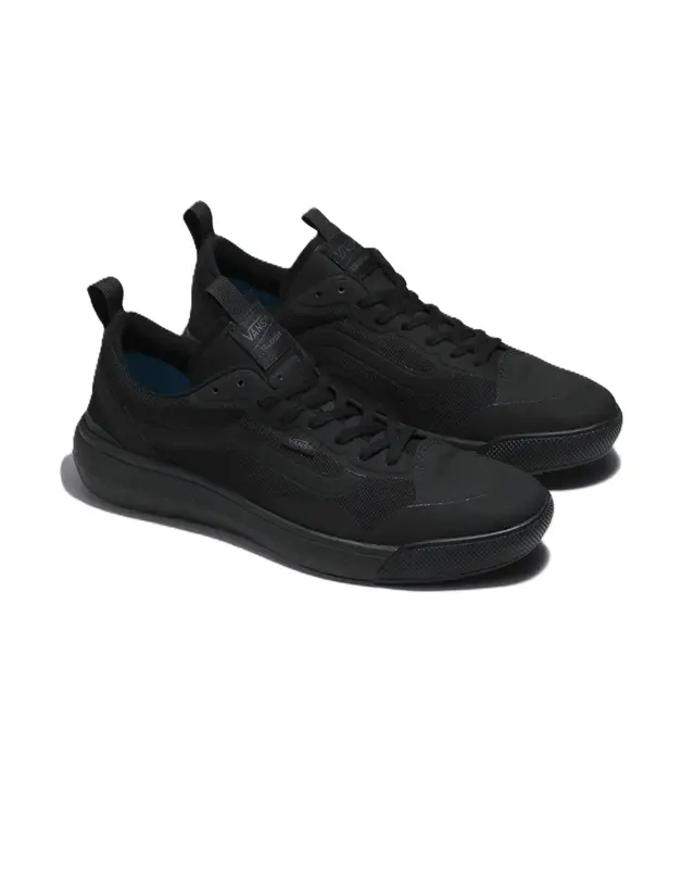 TENIS VANS ULTRARANGE EXO BLACK/BLACK/BLACK
