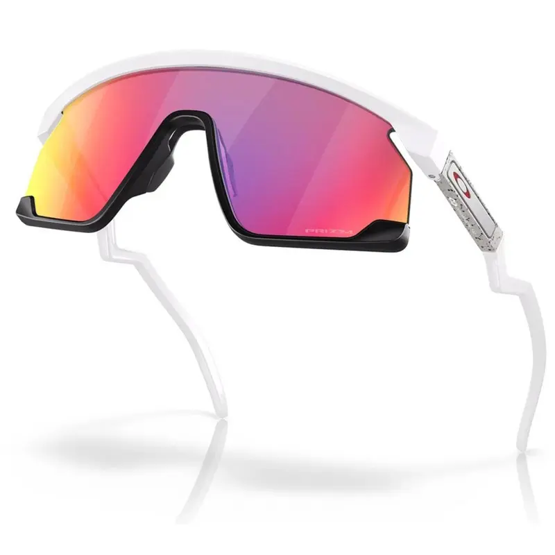 OCULOS OAKLEY BXTR - MATTE WHITE W/PRIZM ROAD