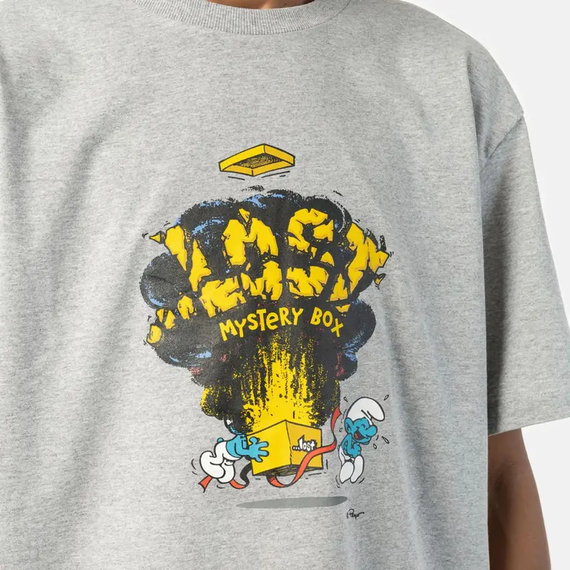 CAMISETA LOST SMURFS MISTERY BOX MESCLA MEDIO