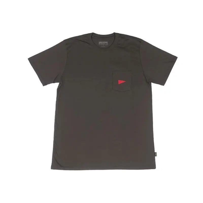 CAMISETA MANGA CURTA COM BOLSO BURGEE POCKET MARROM