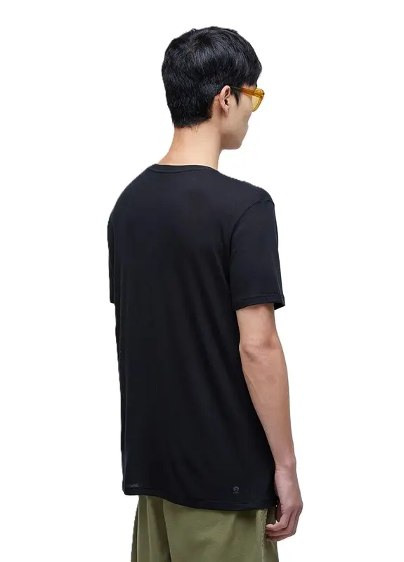 CAMISETA OSKLEN T-SHIRT LIGHT E-BASICS II PRETO