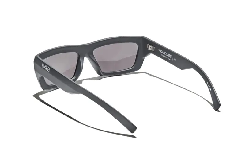 OCULOS DE SOL EVOKE OUTLAW A11 MIDNIGHT MATTE SILVER GRAY TOTAL UNICA