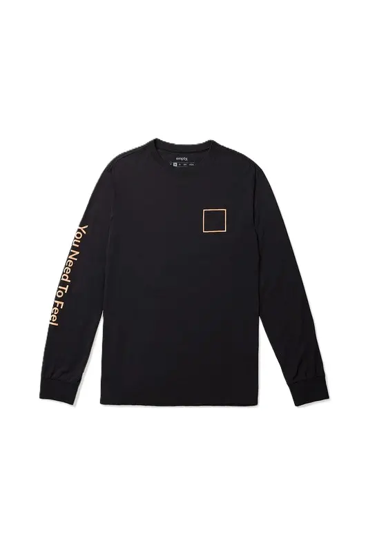 CAMISETA EMPTY MANGA LONGA YOU NEED TO FEEL PRETO