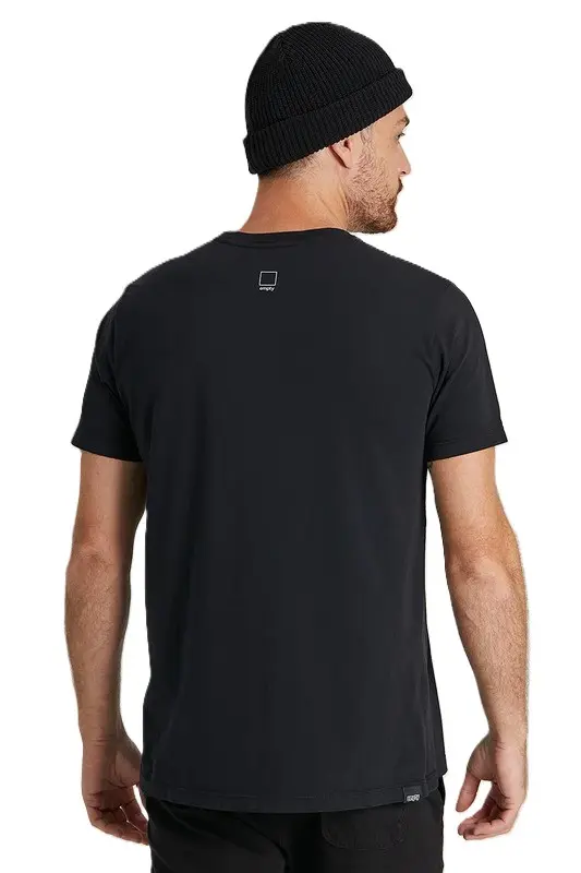 CAMISETA EMPTY DESALIENE-SE PRETO