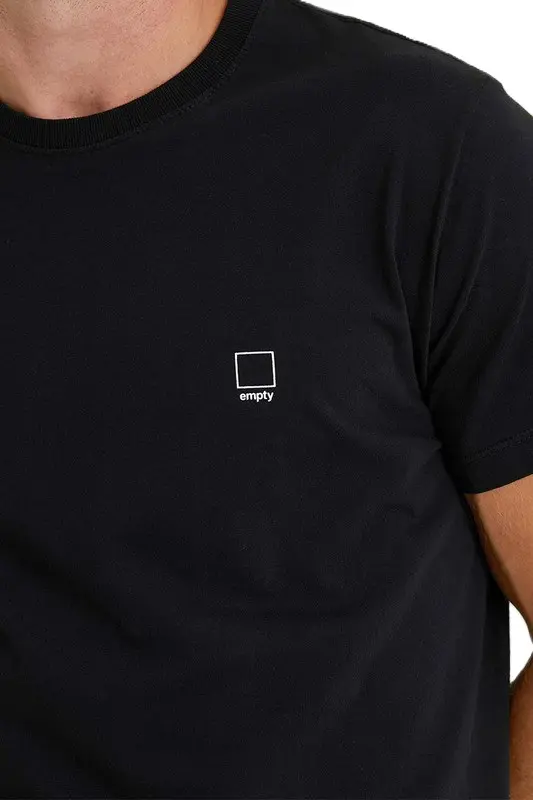 CAMISETA EMPTY MINICO PRETO