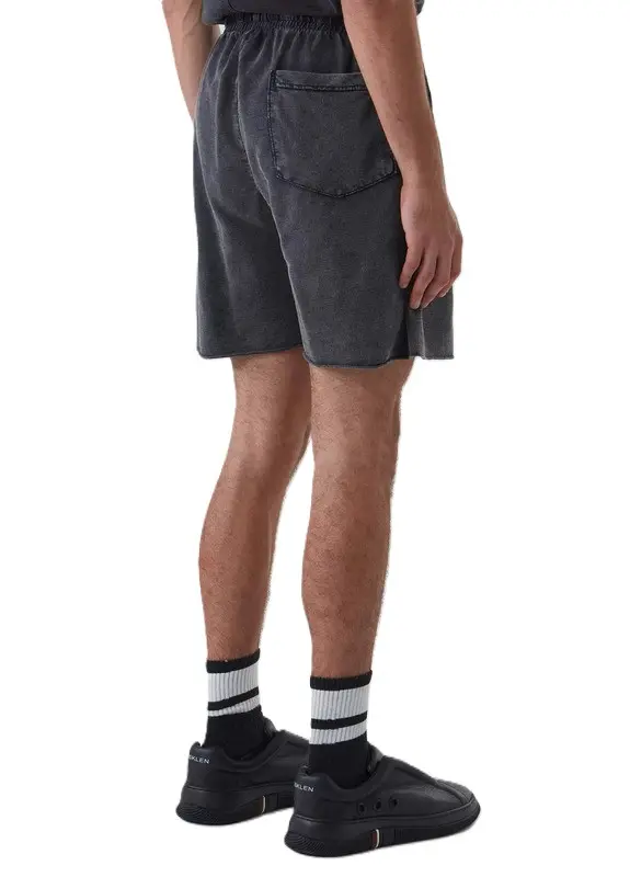 BERMUDA OSKLEN OVERSIZE MARMORIZADO PRETO