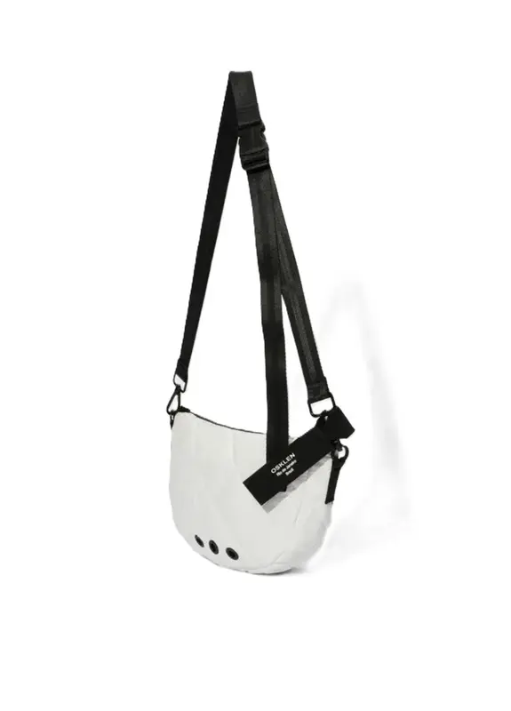 BOLSA MINI OSKLEN ANDIROBA NYLON MATELASSE OFF WHITE/PRETO