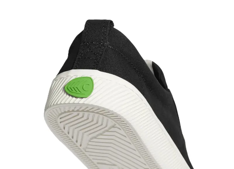 TENIS CARIUMA OCA LOW BLACK
