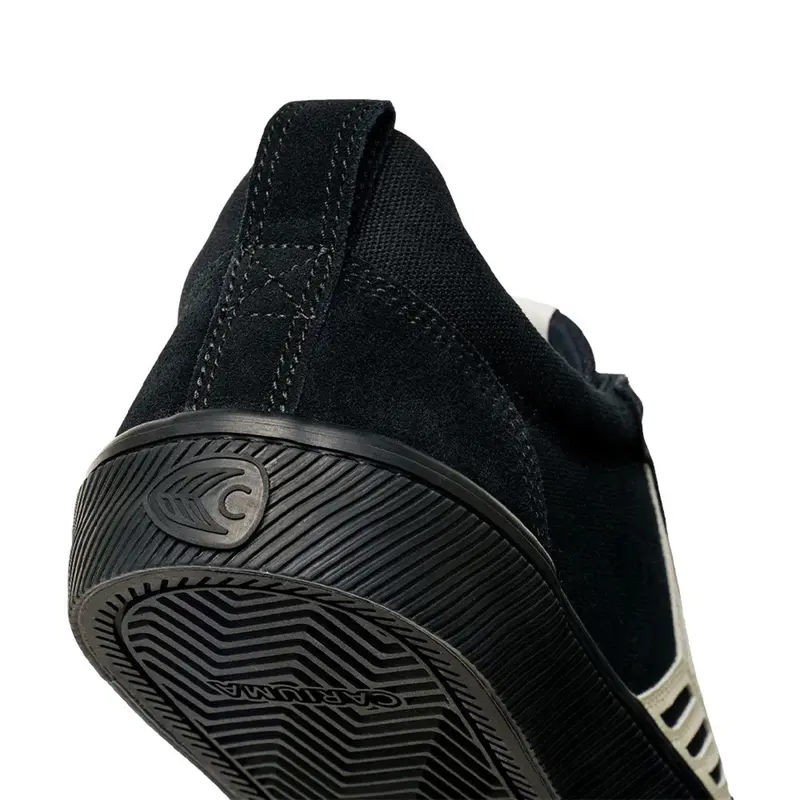 TENIS CARIUMA CATIBA PRO LOW ALL BLACK IVORY
