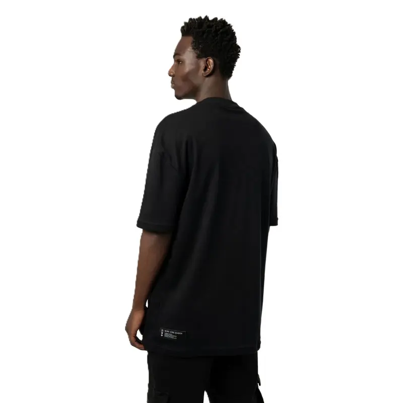 CAMISETA MCD BOX-FIT BAILON PRETO