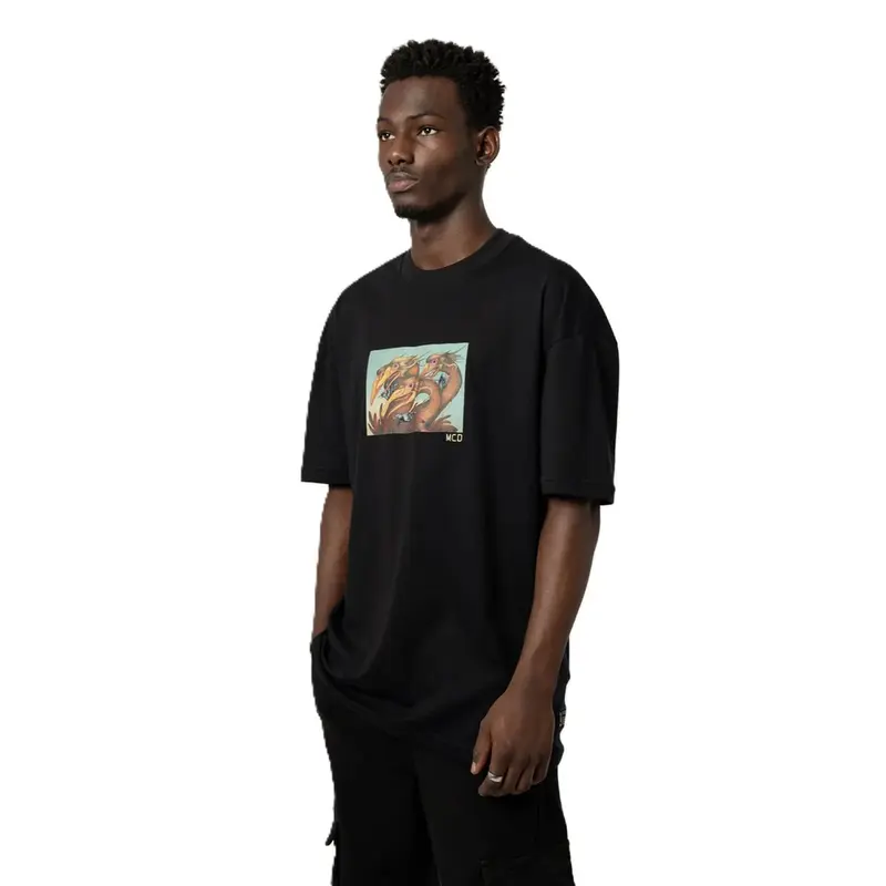CAMISETA MCD BOX-FIT BAILON PRETO