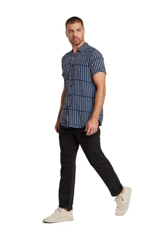 CAMISA EMPTY VISCOSE LINES AZUL MARINHO