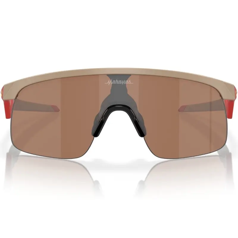 OCULOS OAKLEY RESISTOR YOUTH FIT PATRICK MAHOMES II COLLECTION - MATTE TERRAIN TAN W/PRIZM TUNGSTEN
