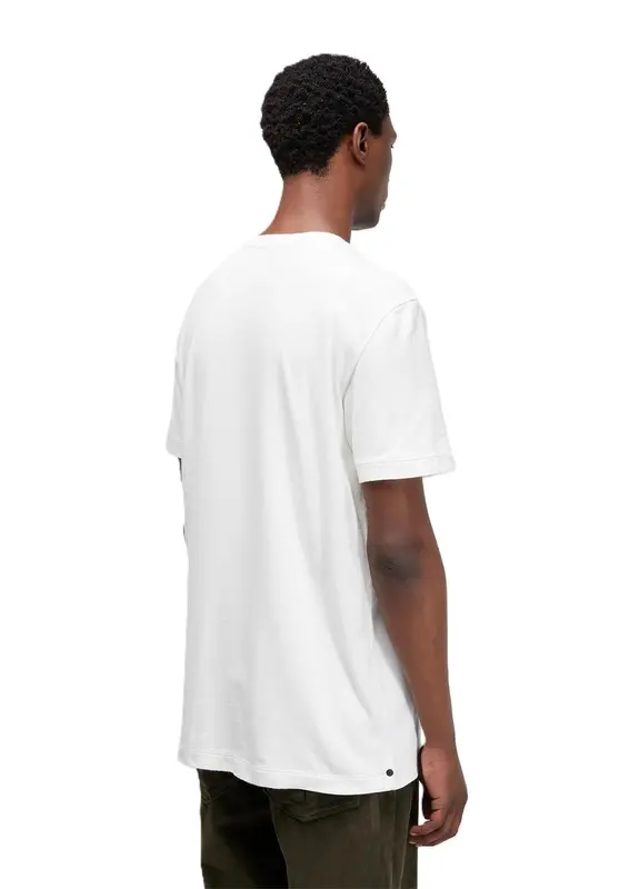 CAMISETA OSKLEN POCKET MADE IN BRAZIL OFFWHITE