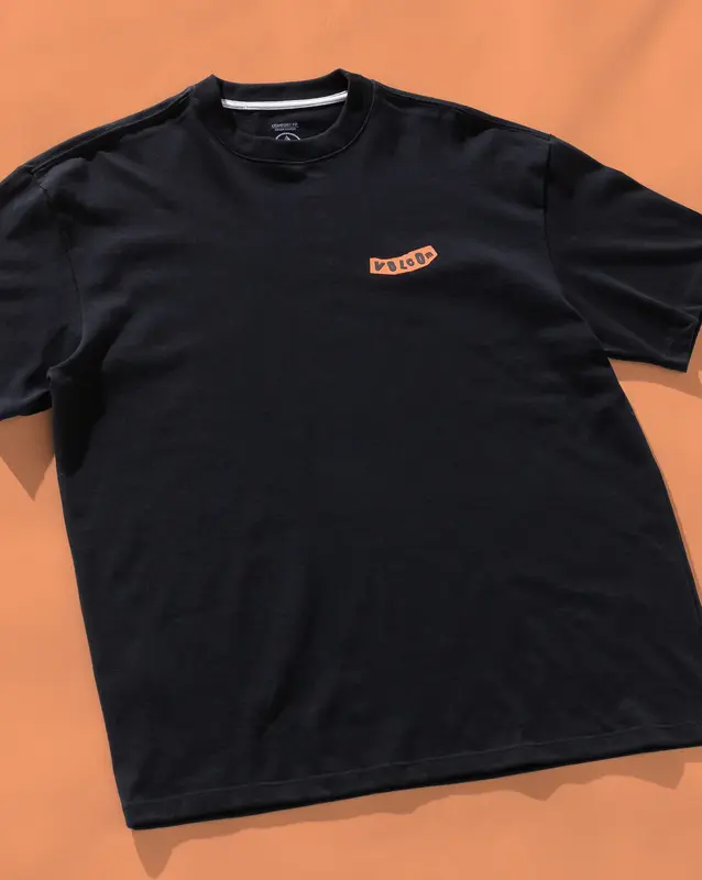 CAMISETA VOLCOM COMFORT PISTOL STONE PRETO