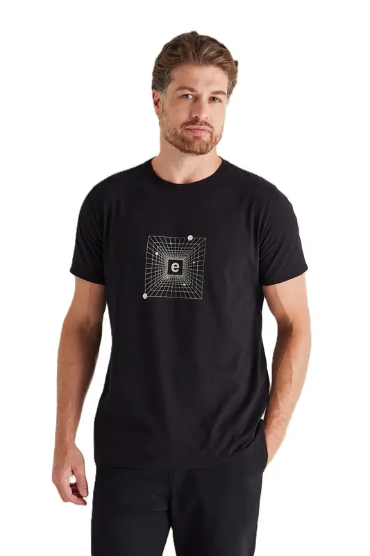 CAMISETA EMPTY COSMOS PRETO