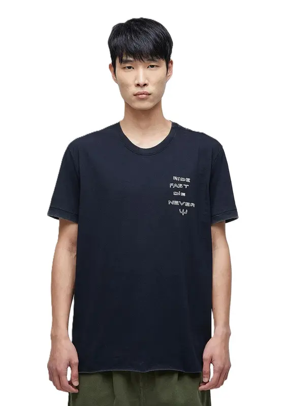 CAMISETA OSKLEN DOUBLE FACE RIDE FAST PRETO