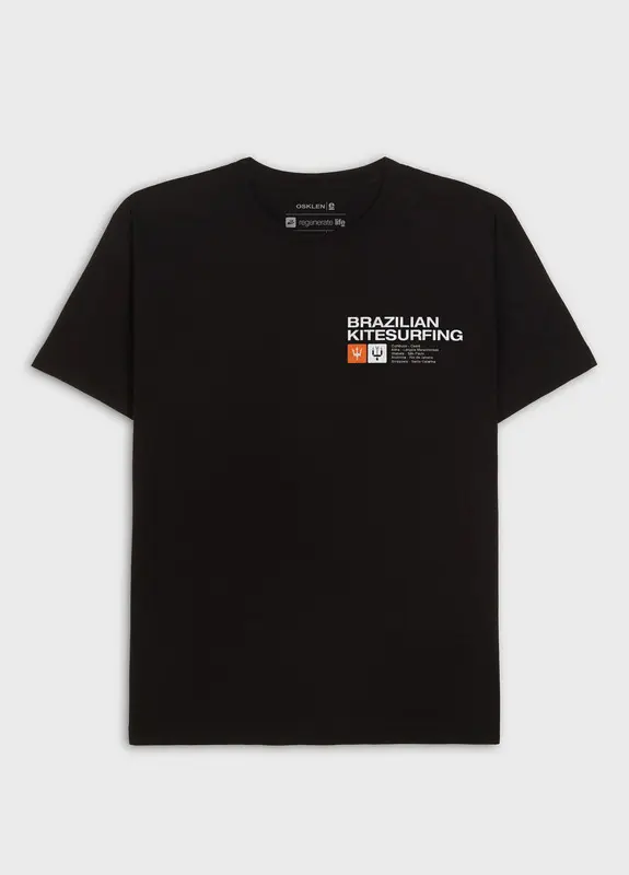 CAMISETA OSKLEN VINTAGE BRAZILIAN KITESURFING MC PRETO