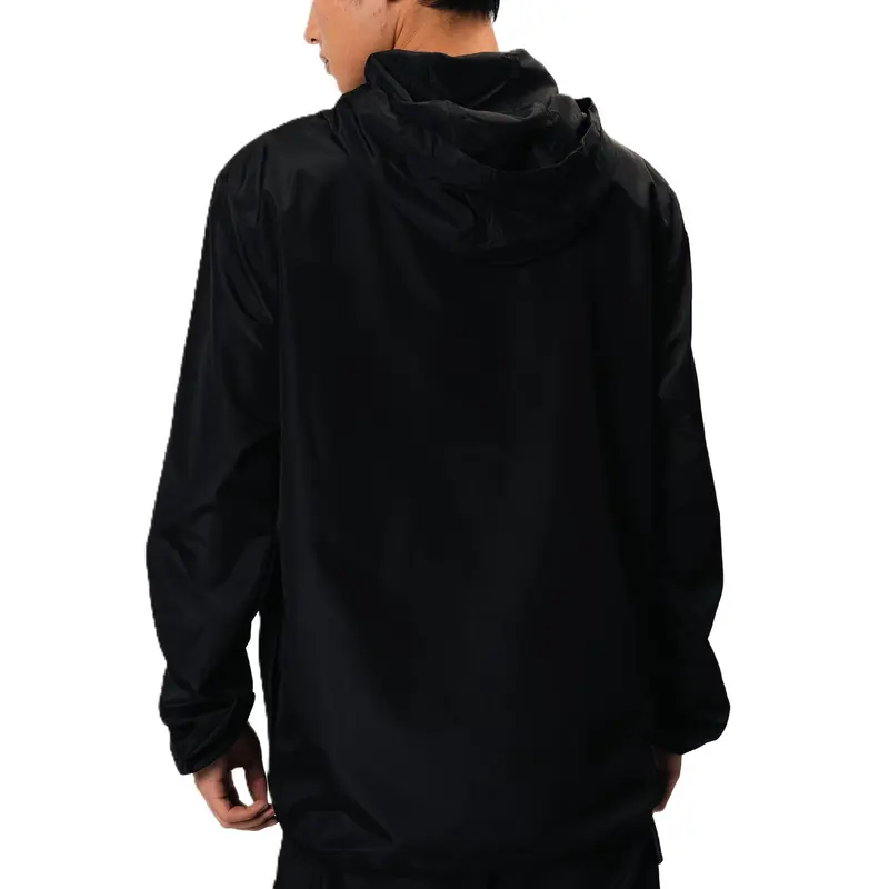 JAQUETA OAKLEY ESSENTIAL WINDBREAKER BLACKOUT