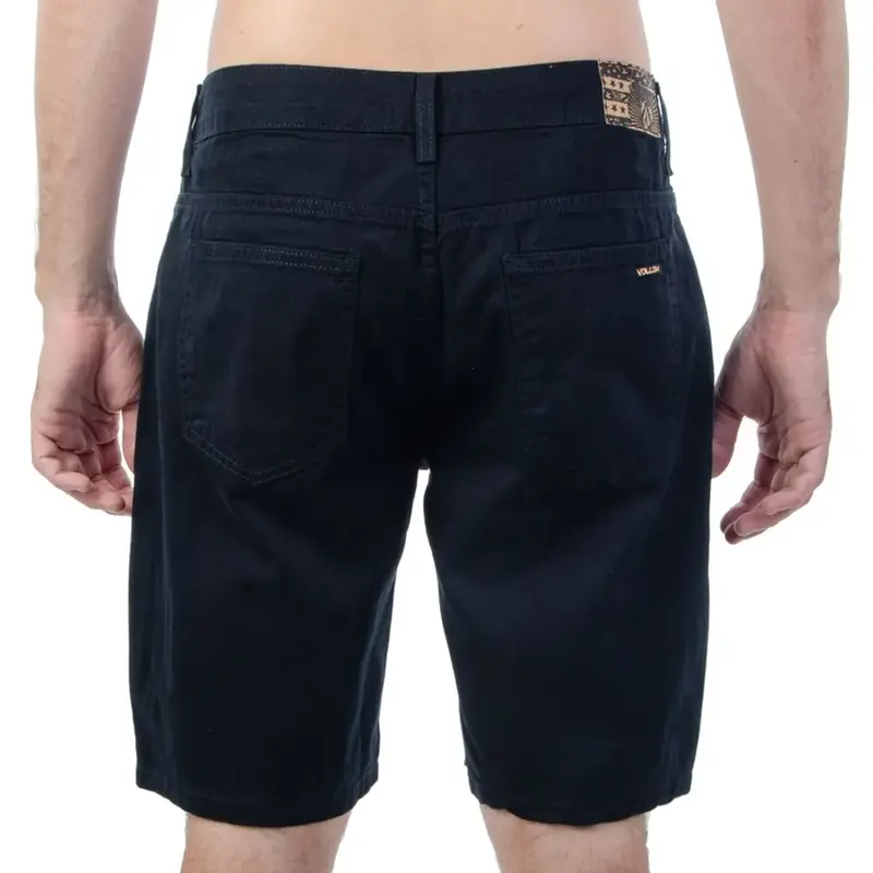 BERMUDA VOLCOM SARJA COLOR PRETO