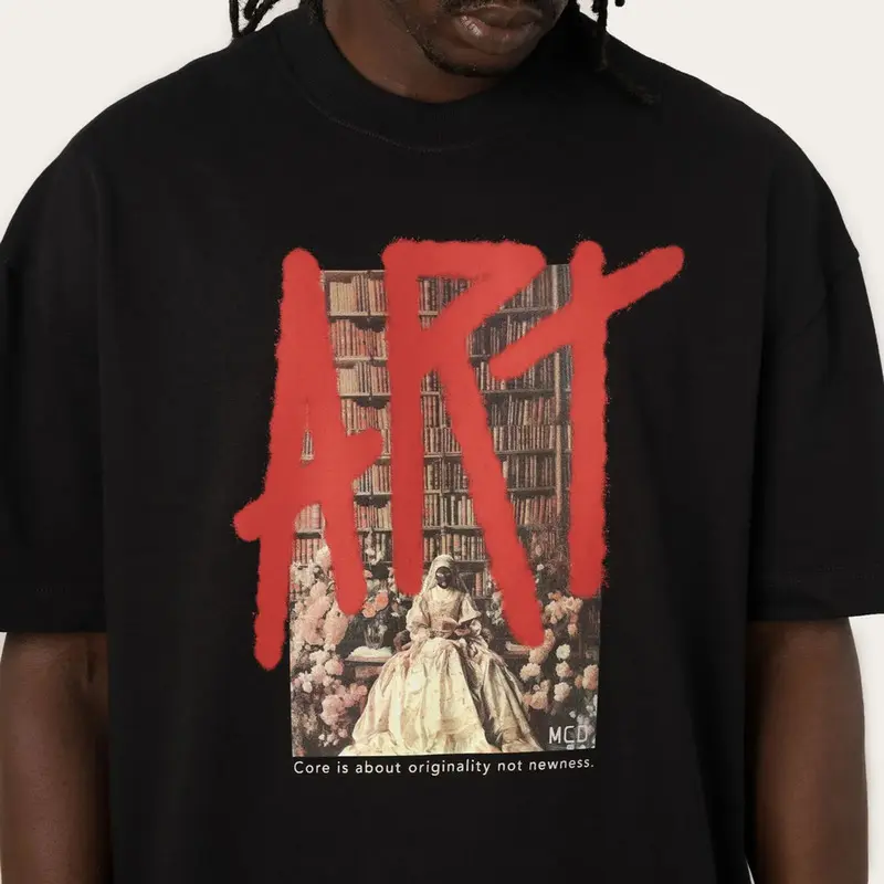 CAMISETA BOX-FIT IKIGAI TRAVIS BOMB PRETO