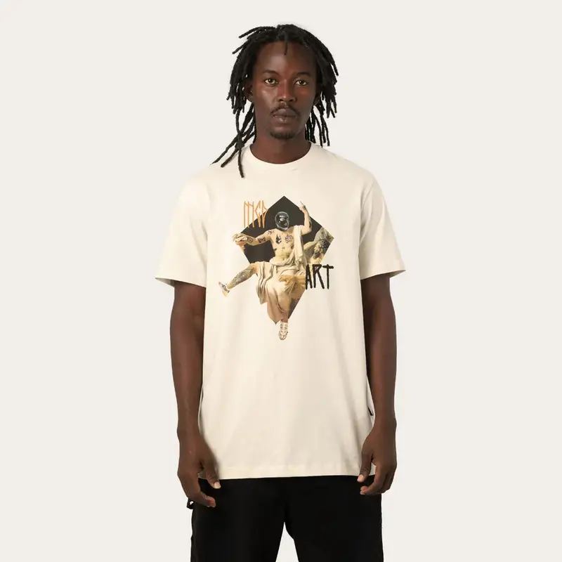 CAMISETA MCD REGULAR FUCK YOU CREME ARCANJO