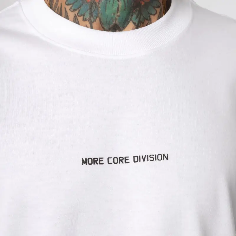 3006526_t-shirt-especial-m-l-