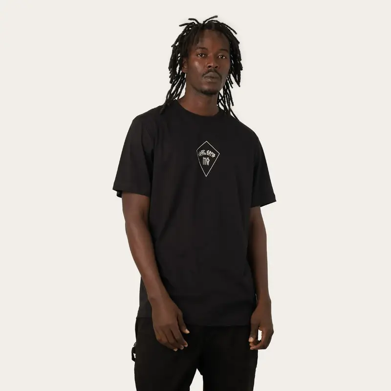 CAMISETA MCD REGULAR RECEBA PRETO