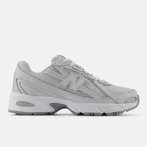 Tênis New Balance 740
