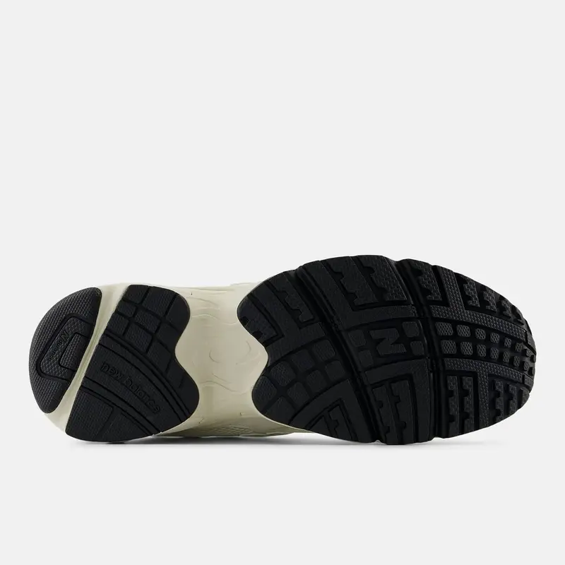 TENIS NEW BALANCE 725 BEGE CLARO/MELAO