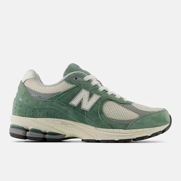 Tênis New Balance 2002r