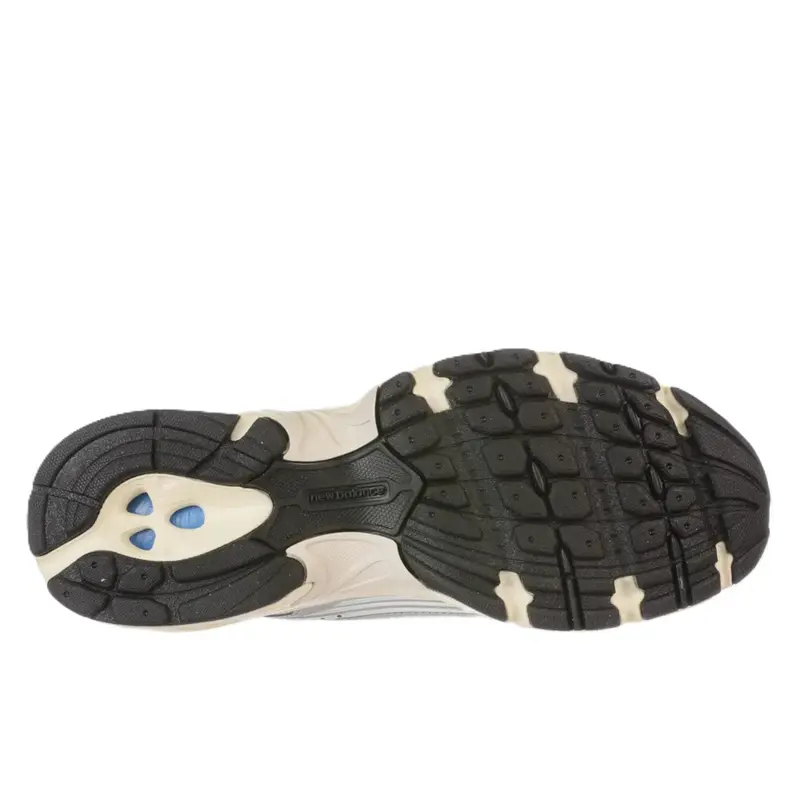 TENIS NEW BALANCE 530 PRATA/MELAO