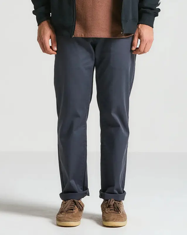 CALCA VOLCOM FRICKIN MODERN CHINO CHARCOAL