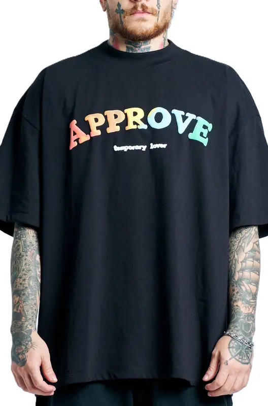 CAMISETA APPROVE HUGE  RAINBOW PUFF PRETO