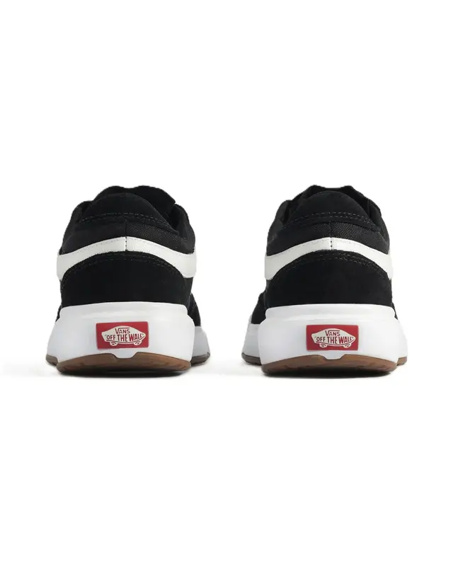 TENIS VANS MTE ULTRARANGE 2.0 SE BLACK/WHITE