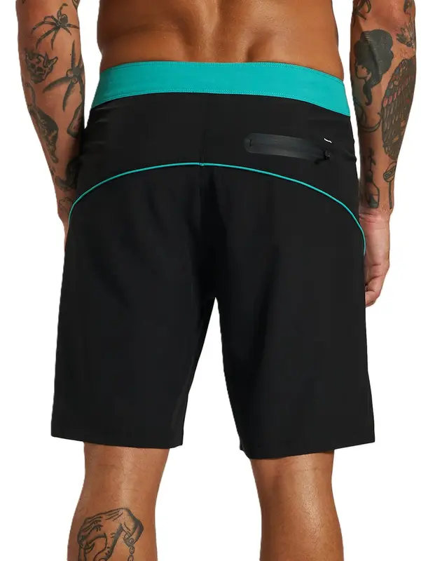 BERMUDA HURLEY SIMPLE PRETO