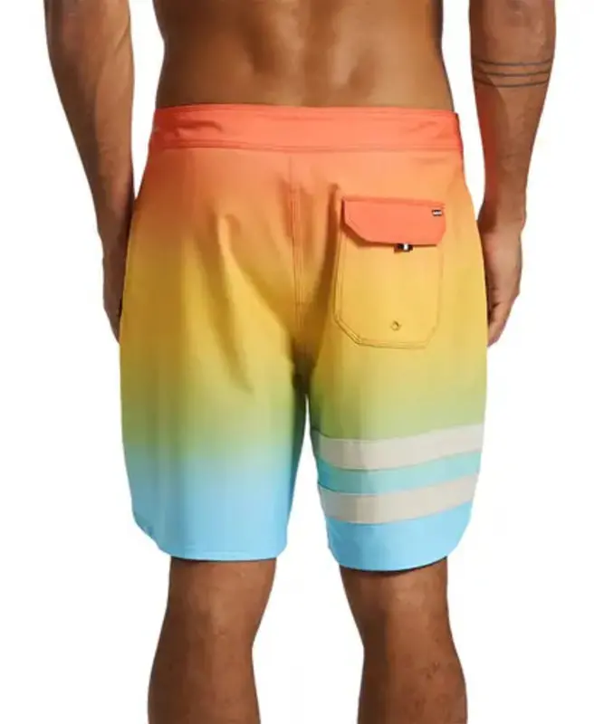 BERMUDA HURLEY PHANTOM BLOCK PARY 18 MULTI