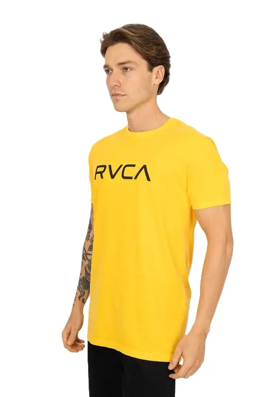 CAMISETA RVCA BIG AMARELO