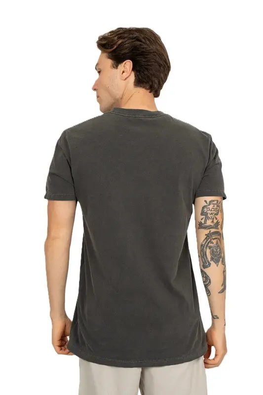 CAMISETA RVCA BIG PRETO