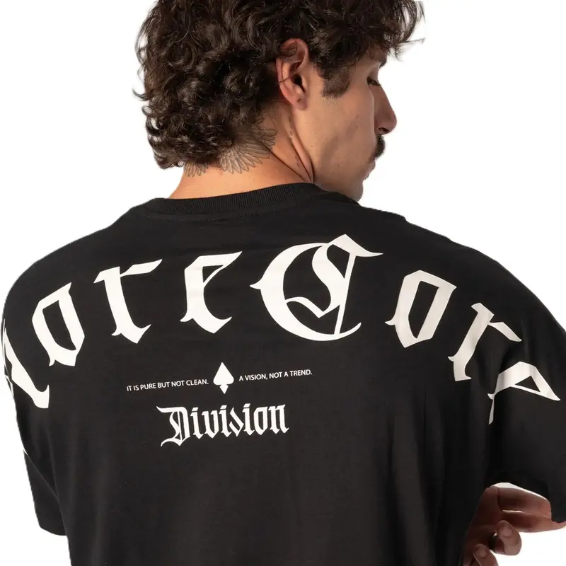 CAMISETA MCD ESPECIAL MANGA JAPONESA CALIGRAFFITI PRETO