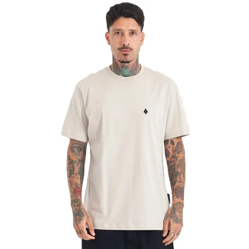 CAMISETA MCD REGULAR CAVEIRA ARAME BEGE POEIRA