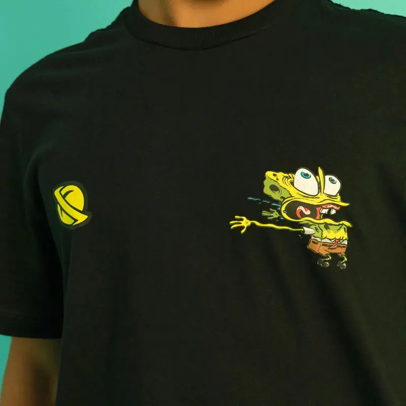 CAMISETA LOST X BOB ESPONJA KRUSTPANTS PRETO