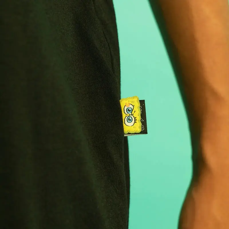 CAMISETA LOST X BOB ESPONJA KRUSTPANTS PRETO