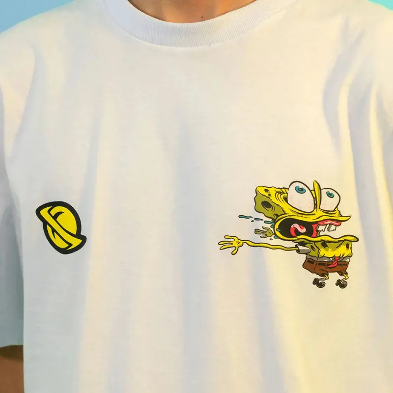 CAMISETA LOST X BOB ESPONJA KRUSTPANTS BRANCO