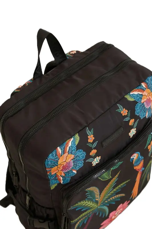 MOCHILA FARM GINGA SAMBA DAS ARARAS PRETO