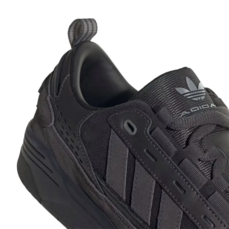 TENIS ADIDAS ADI2000 CORE BLACK/UTILITY BLACK/UTILI